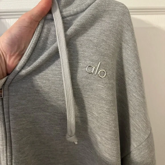 ALO Accolade Light Gray Zip-Up Hoodie Size L - Picture 2 of 5